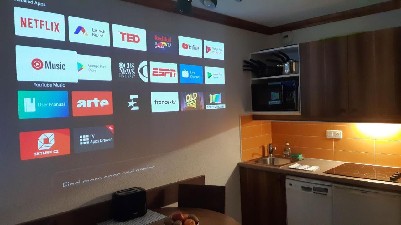 Appartamento Superb View+Swim Pool+Smart Tv+Netflix+Projector Huez Esterno foto